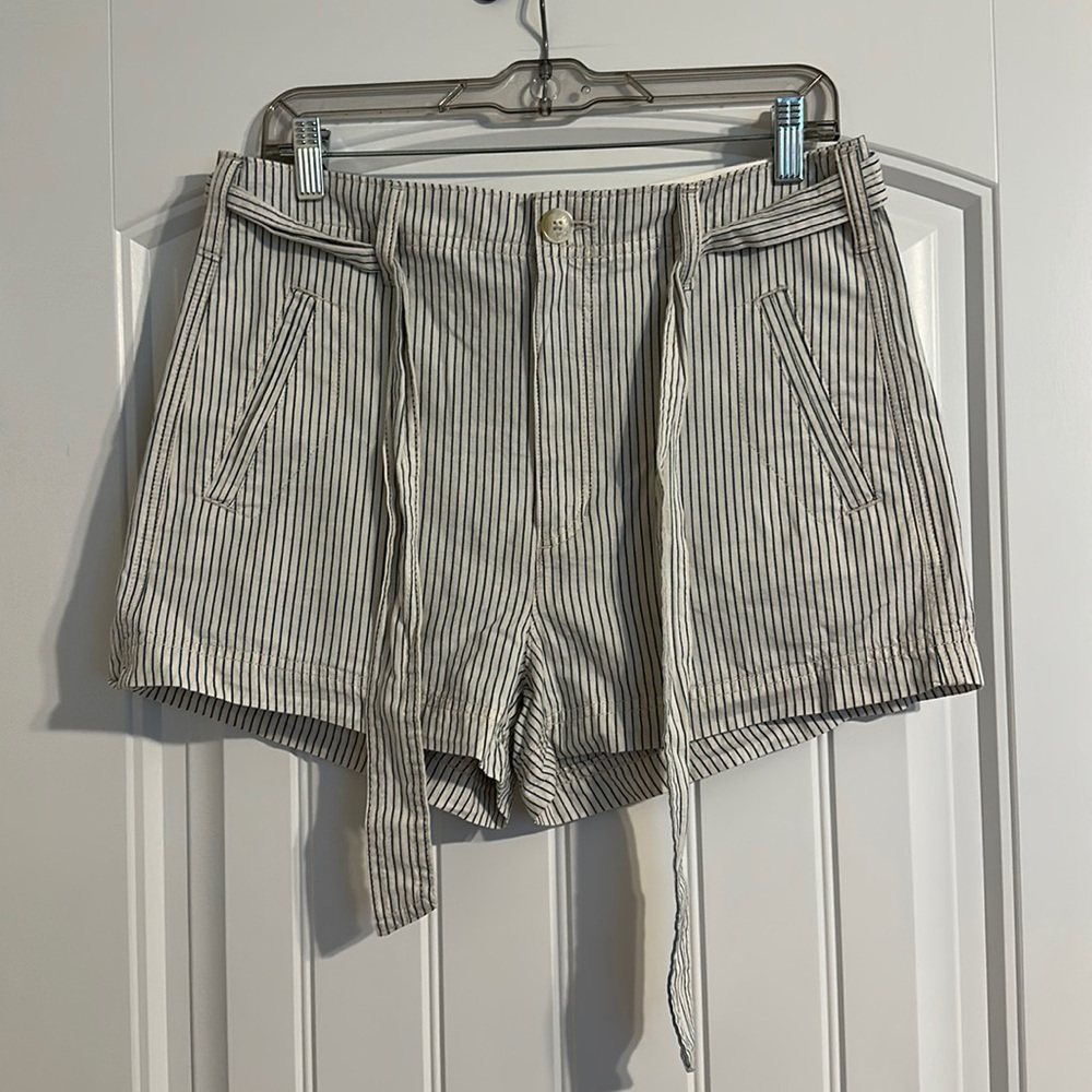 NWT American Eagle High Rise Striped Shorts